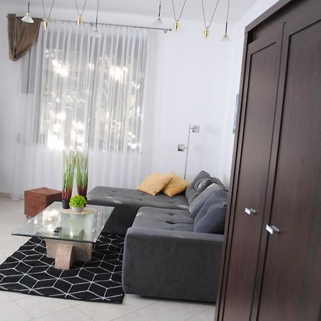 Dog Friendly Dom, Apartamenty Wichrowe Wzgorza Z Basenem Brenna أوسترون المظهر الخارجي الصورة