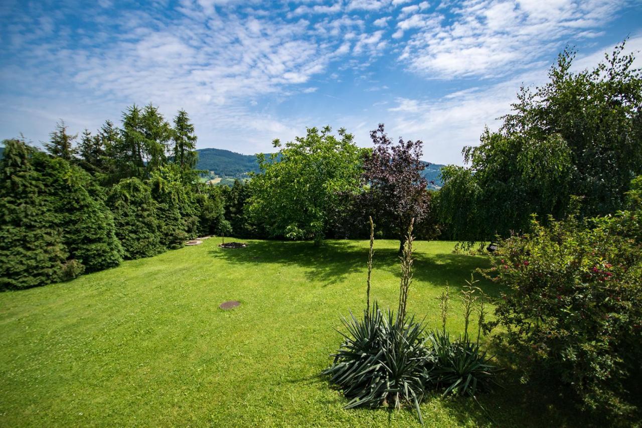 Dog Friendly Dom, Apartamenty Wichrowe Wzgorza Z Basenem Brenna أوسترون المظهر الخارجي الصورة