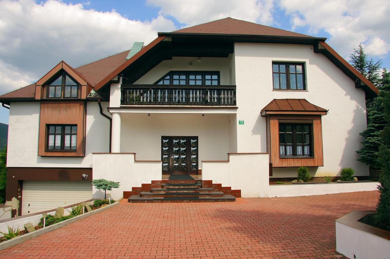 Dog Friendly Dom, Apartamenty Wichrowe Wzgorza Z Basenem Brenna أوسترون المظهر الخارجي الصورة