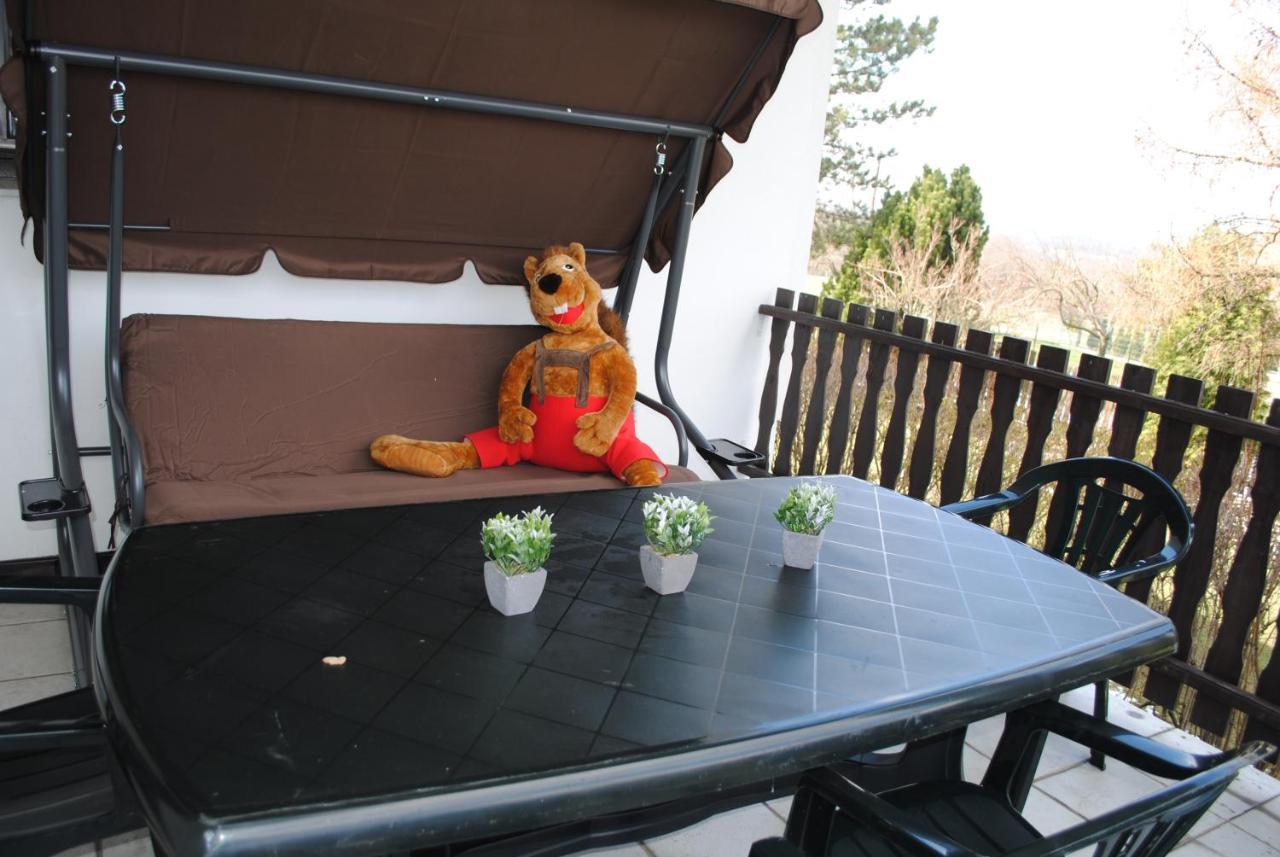 Dog Friendly Dom, Apartamenty Wichrowe Wzgorza Z Basenem Brenna أوسترون المظهر الخارجي الصورة