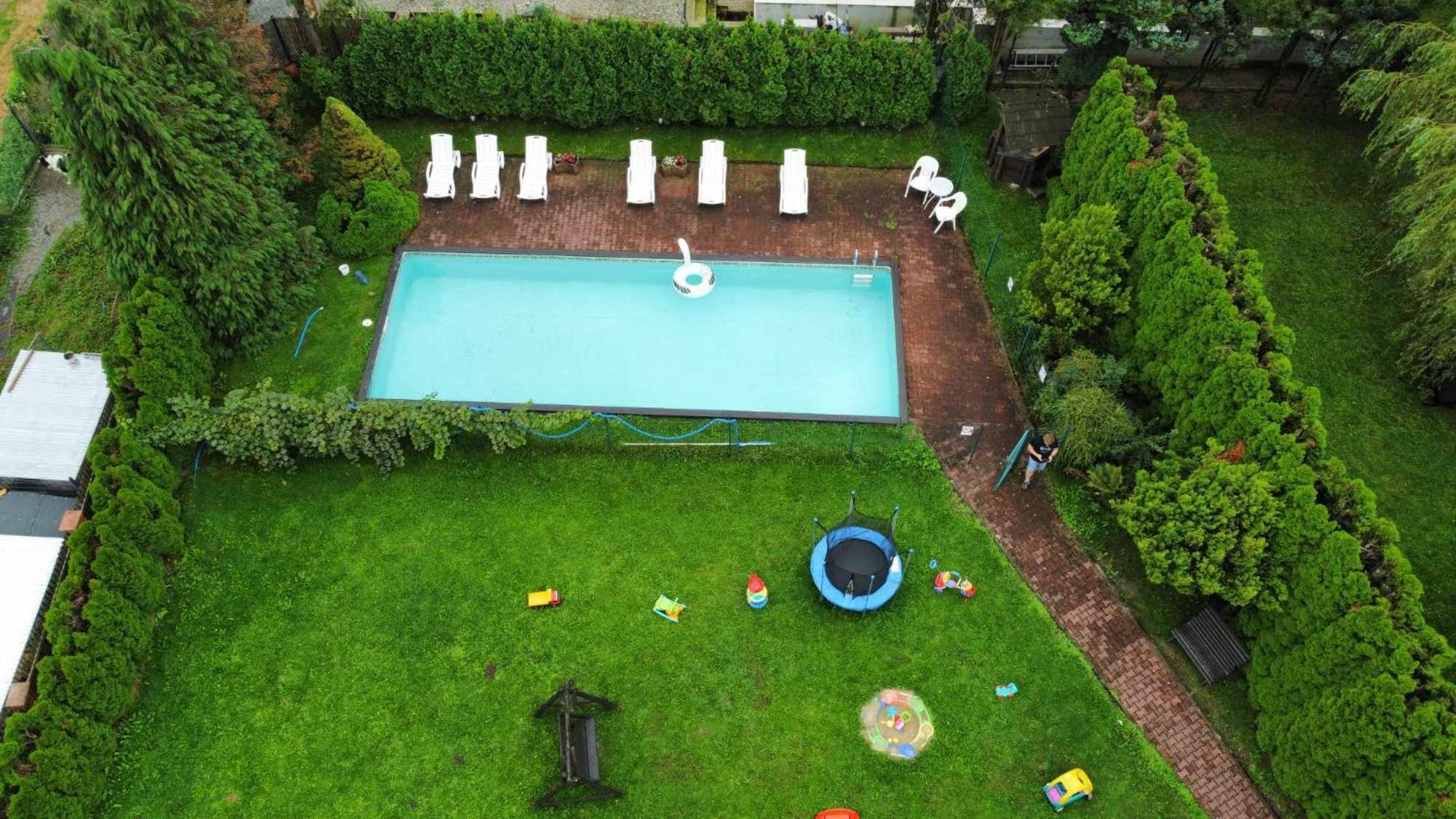 Dog Friendly Dom, Apartamenty Wichrowe Wzgorza Z Basenem Brenna أوسترون المظهر الخارجي الصورة