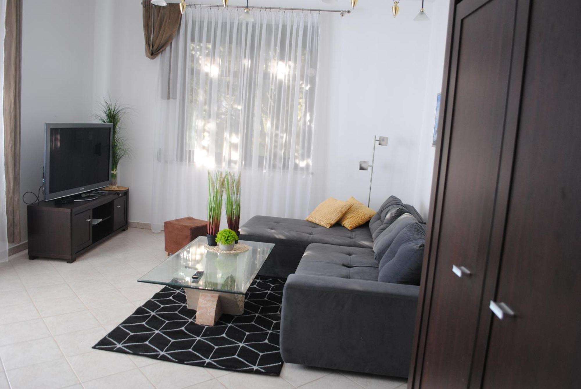 Dog Friendly Dom, Apartamenty Wichrowe Wzgorza Z Basenem Brenna أوسترون المظهر الخارجي الصورة