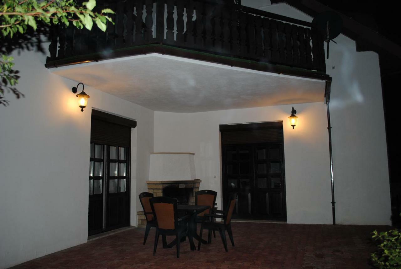Dog Friendly Dom, Apartamenty Wichrowe Wzgorza Z Basenem Brenna أوسترون المظهر الخارجي الصورة