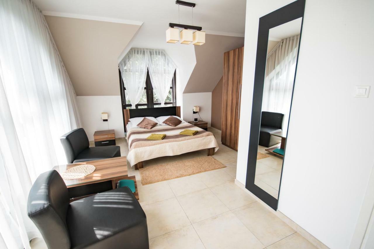 Dog Friendly Dom, Apartamenty Wichrowe Wzgorza Z Basenem Brenna أوسترون المظهر الخارجي الصورة